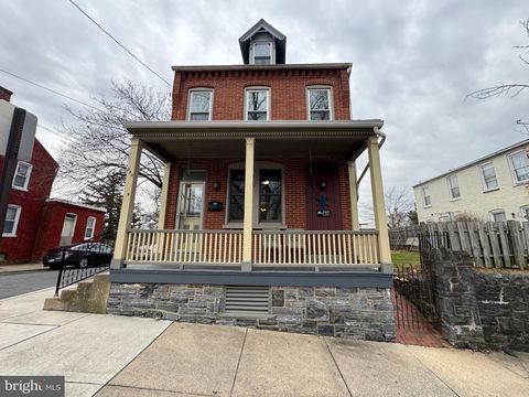 240 LAUREL STREET LANCASTER PA 17603
