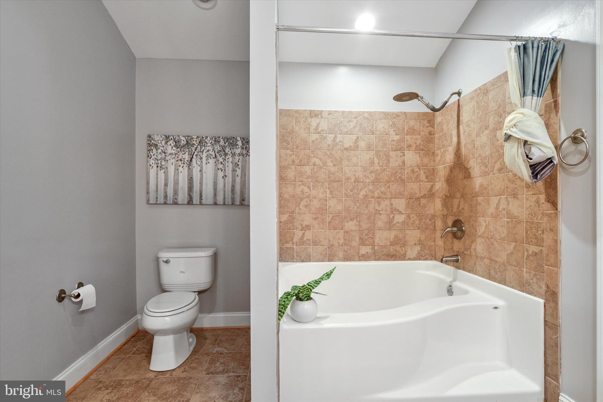 SALTPETER MANOR - Residential