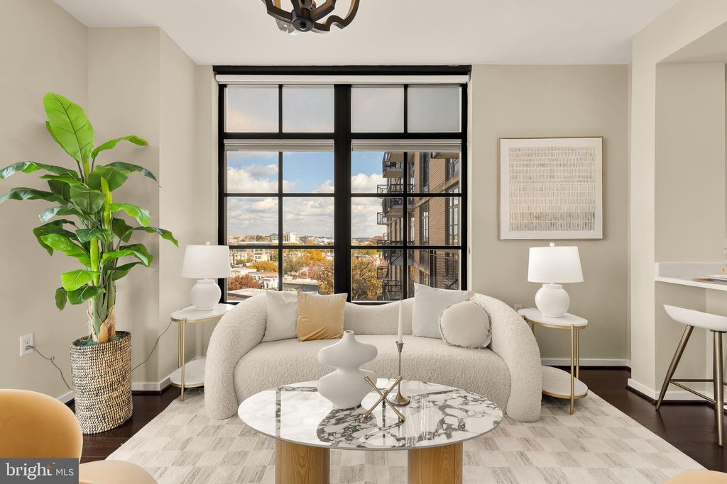 Photo of 437 New York Avenue NW #1001, WASHINGTON, DC 20001 (MLS # DCDC2230468)