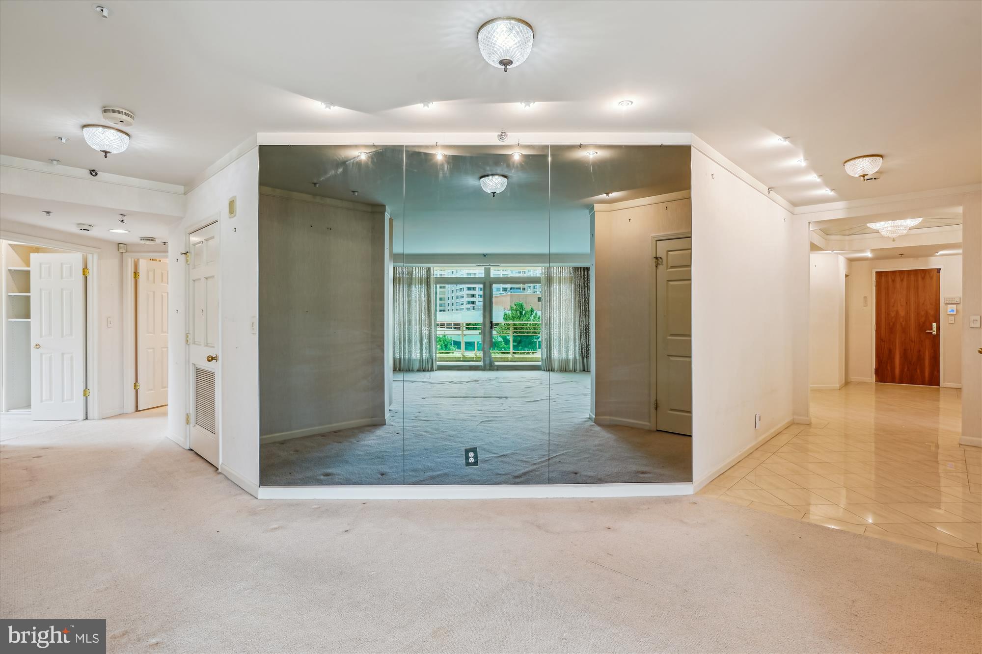 SOMERSET HOUSE CONDOS - Residential