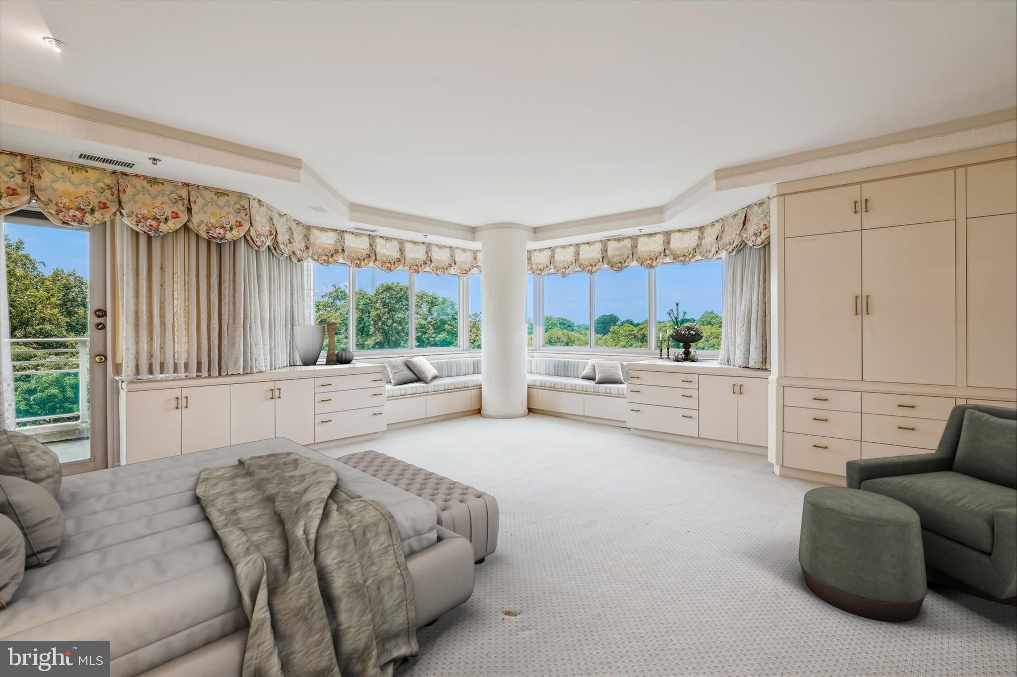 SOMERSET HOUSE CONDOS - Residential