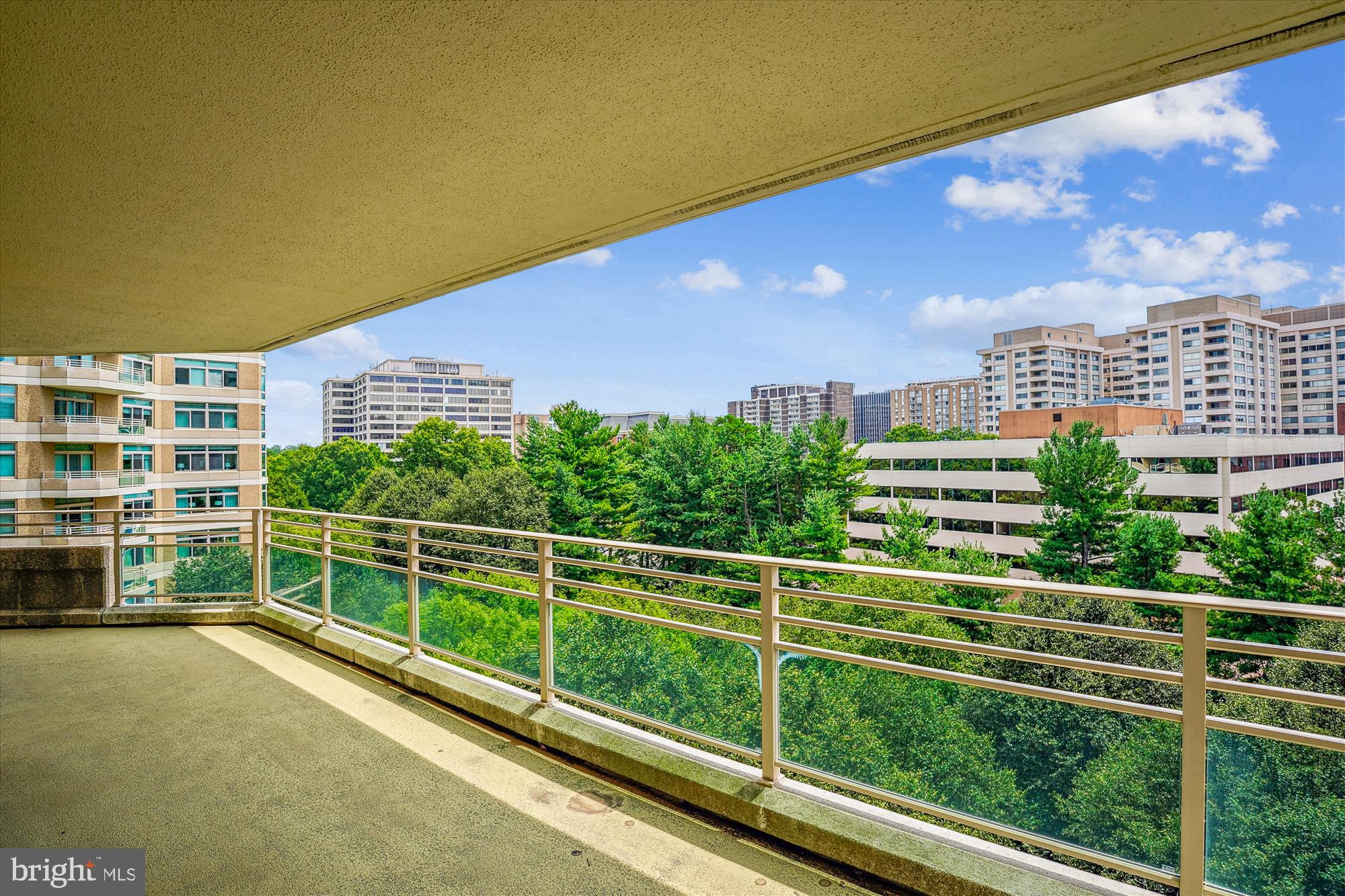 SOMERSET HOUSE CONDOS - Residential