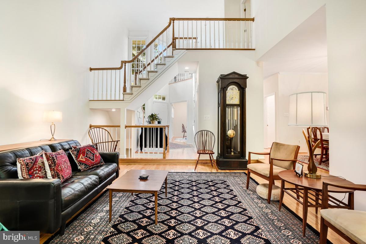 RESTON - Residential