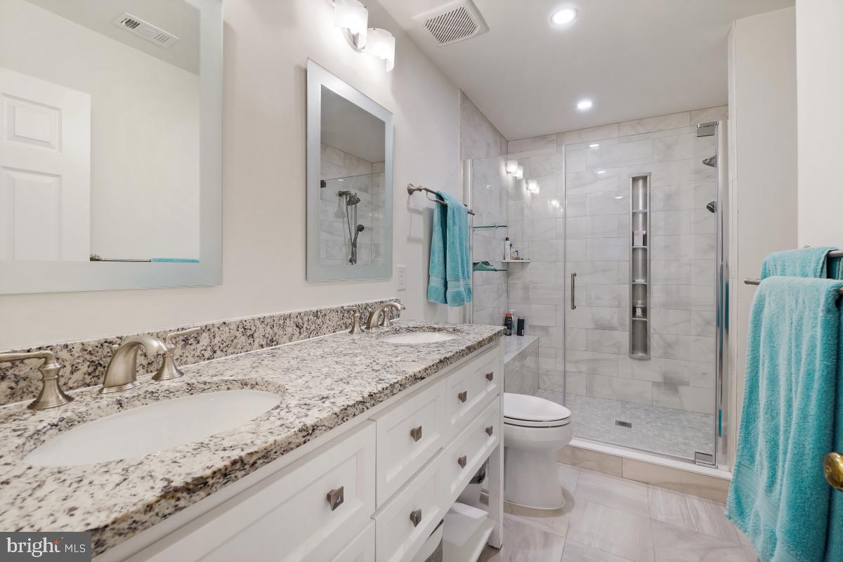 RESTON - Residential