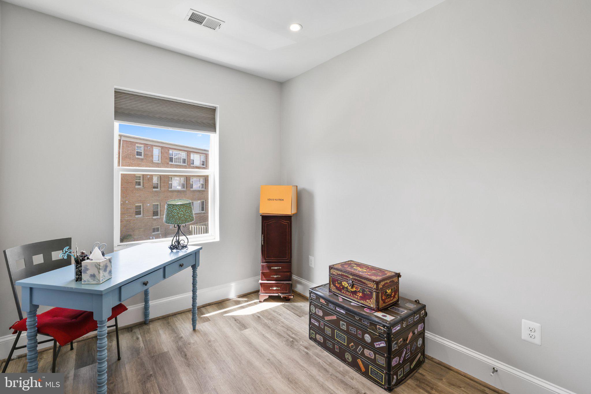 2212 M STREET NE PH1