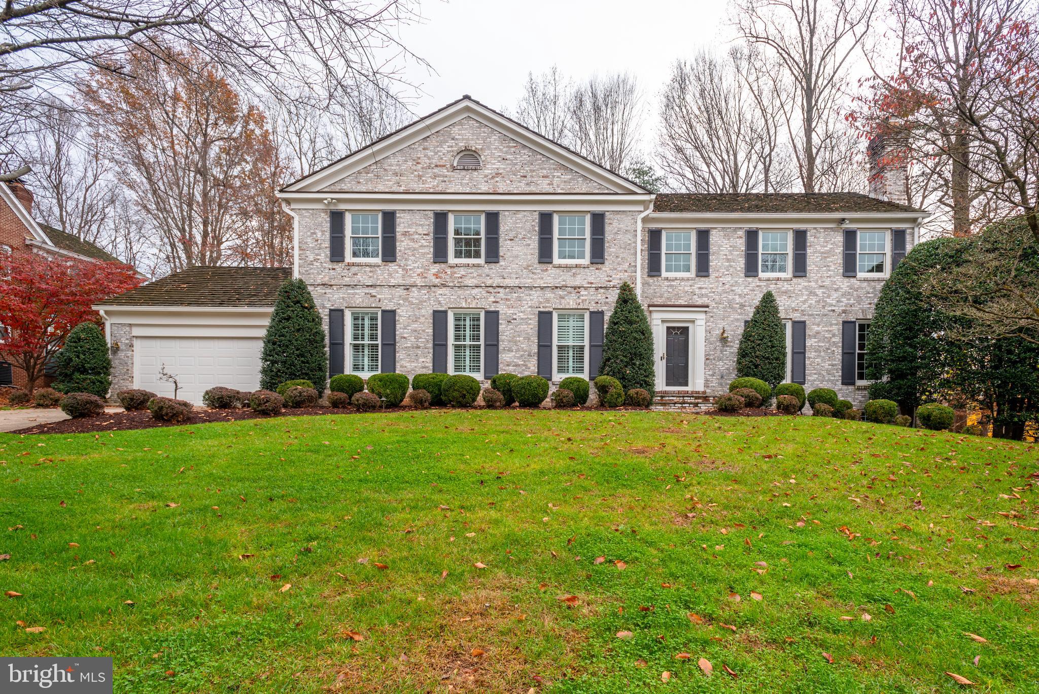 RIVER FALLS - Residential