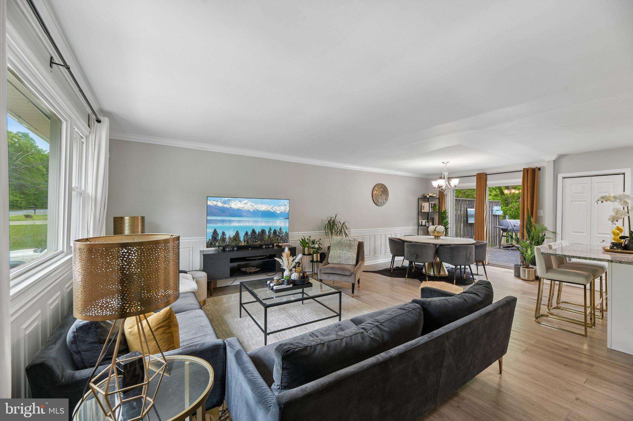 WHITE HALL PLAT 6 - Residential