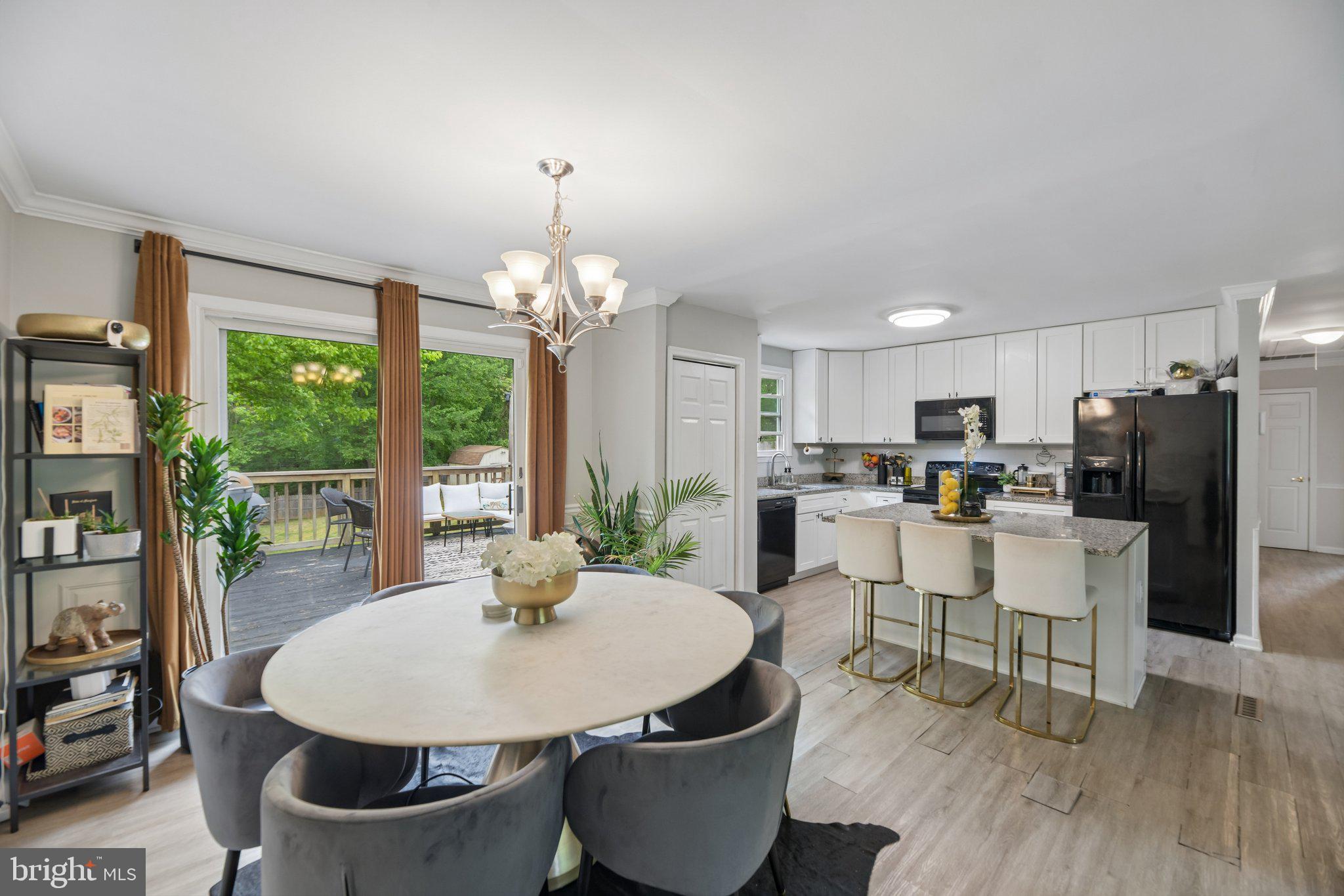 WHITE HALL PLAT 6 - Residential