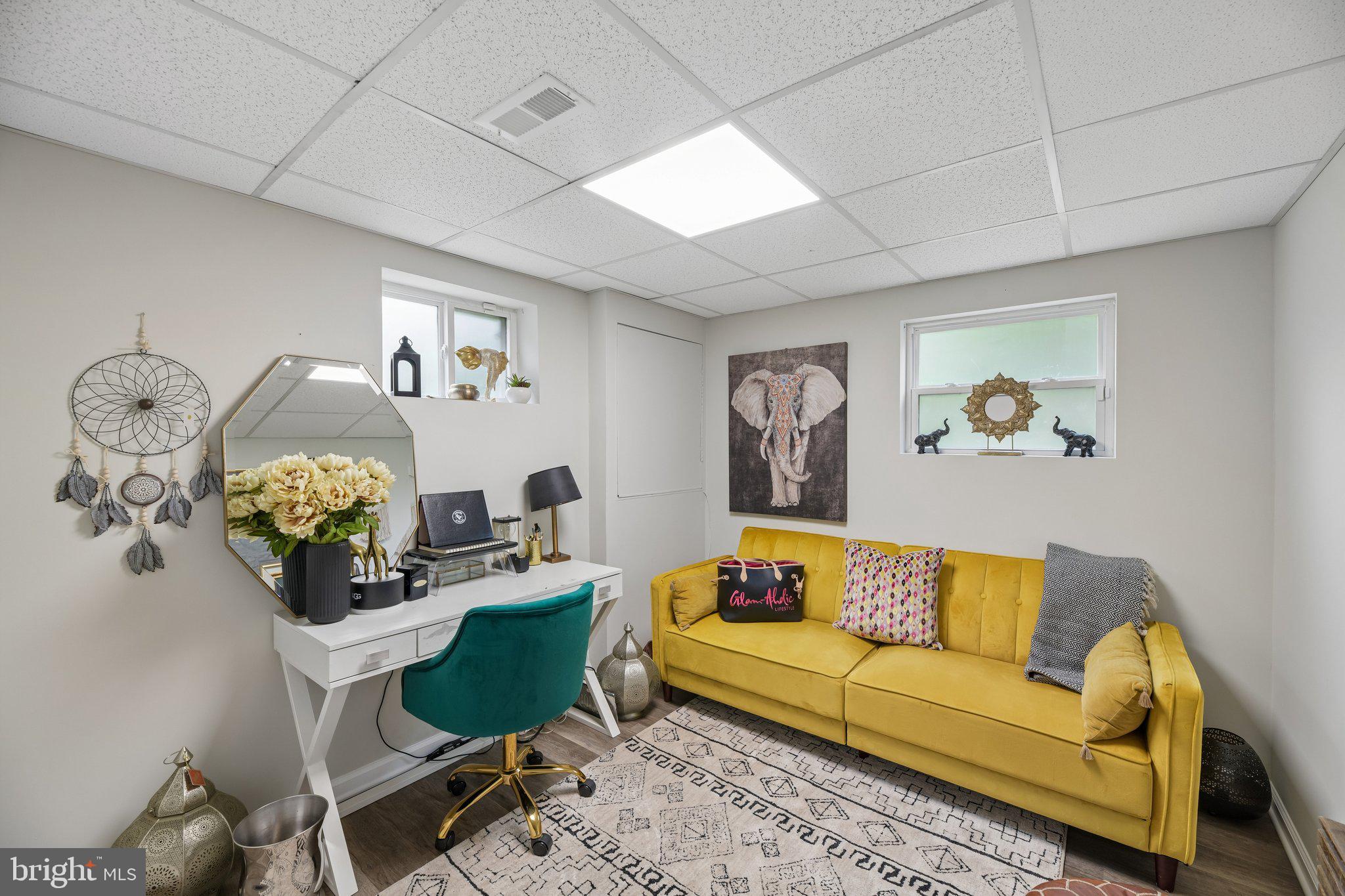 WHITE HALL PLAT 6 - Residential