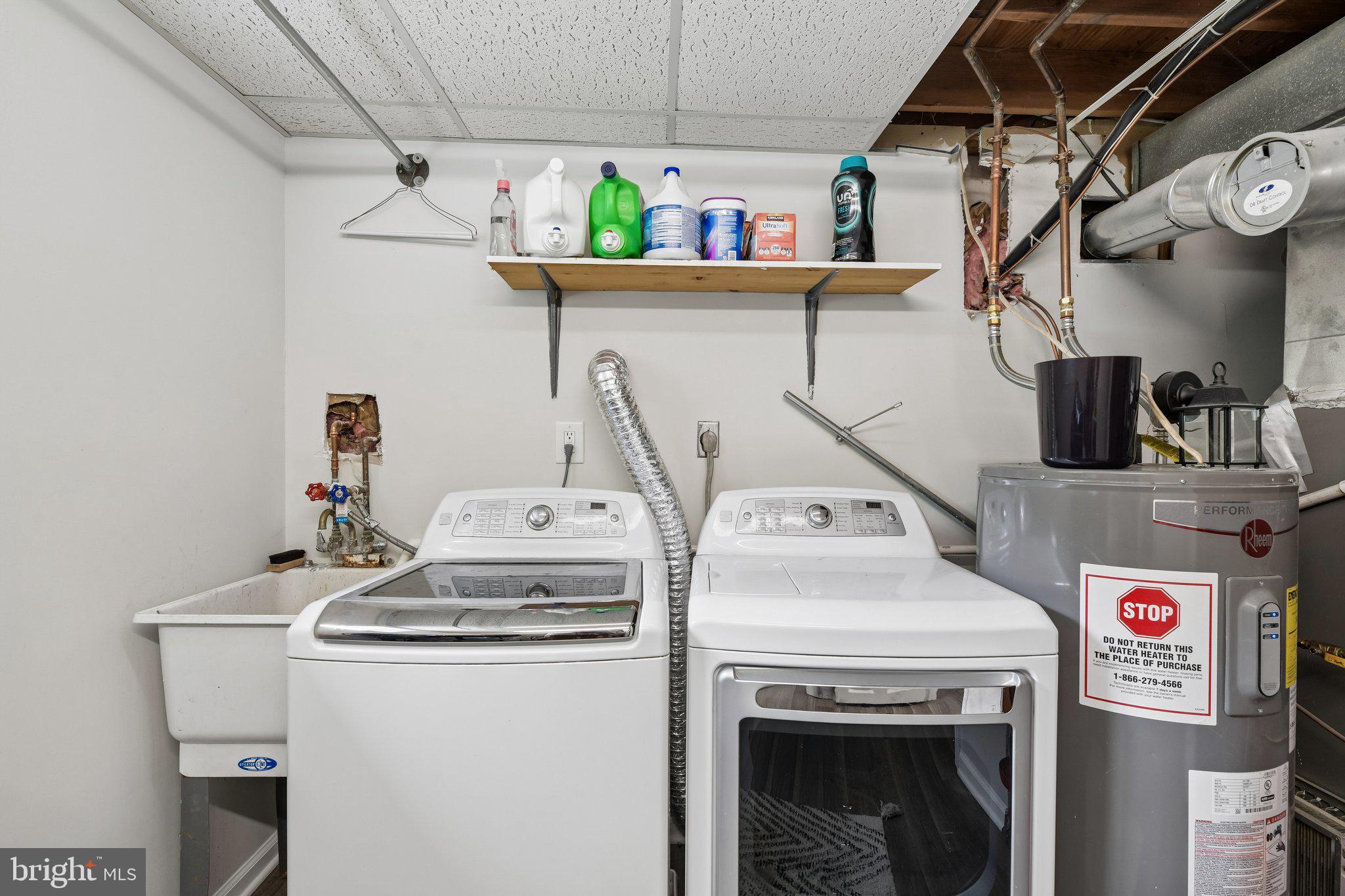 WHITE HALL PLAT 6 - Residential