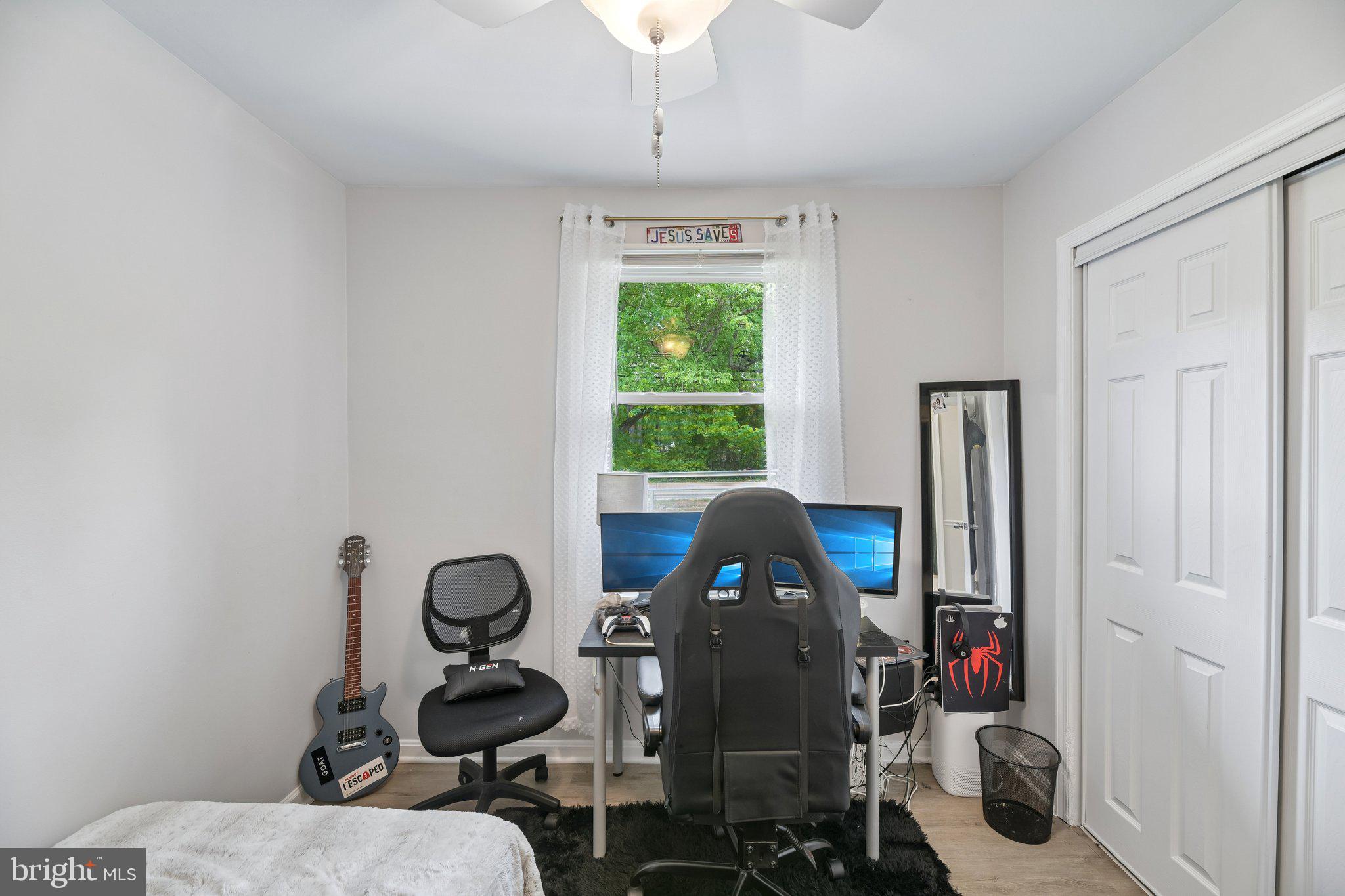 WHITE HALL PLAT 6 - Residential