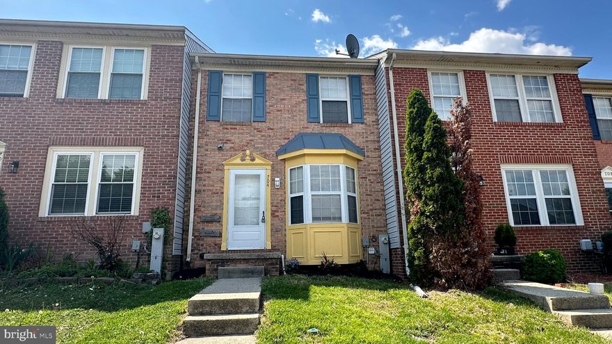 Move-In-Ready! Beautiful & cozy brick-townhome featuring 3 bedrooms, 2.5 baths, freshly painted, new carpets in all bedrooms and new floorings throughout. Spacious kitchen with bay window. Fully finished walk out basement with a full bath and tiles throughout, fully fenced. Close to shopping and restaurants. Sold As-Is.