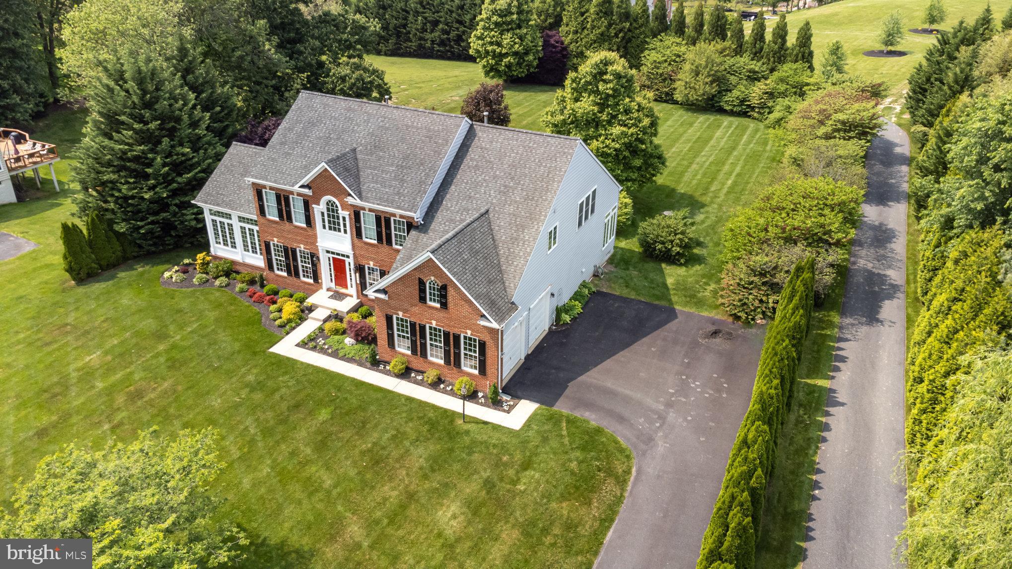 COLVARD MANOR - Residential