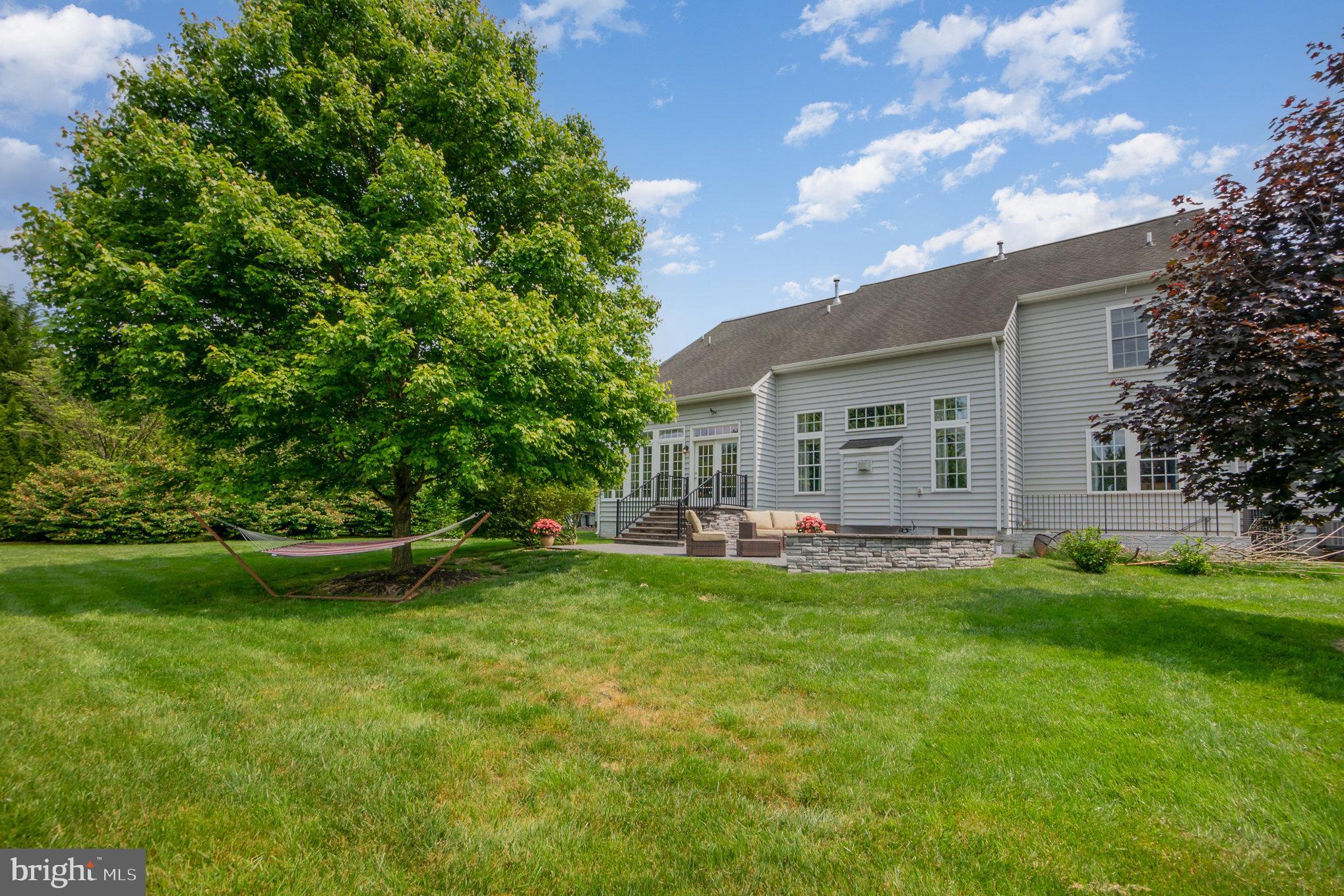 COLVARD MANOR - Residential