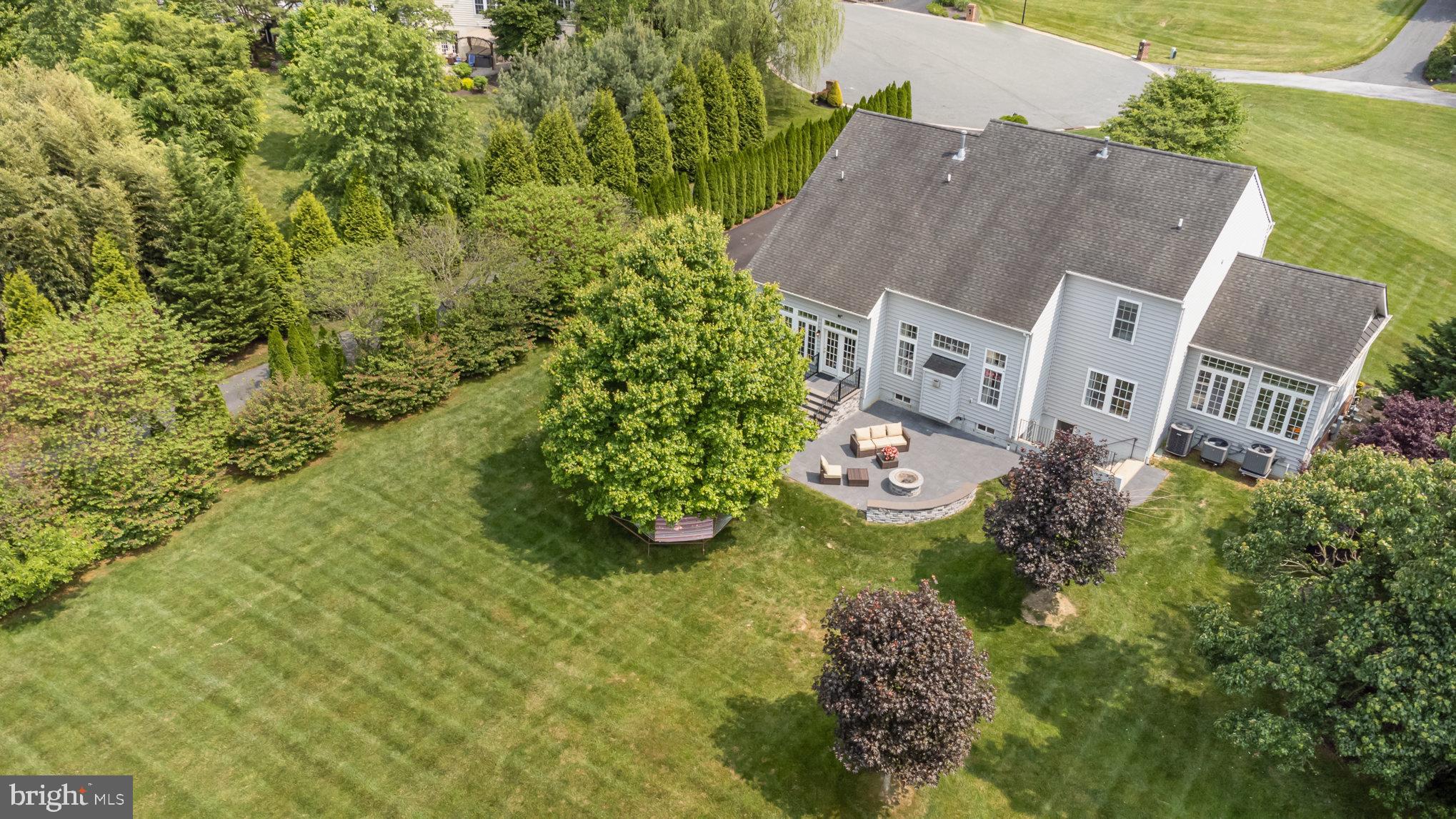 COLVARD MANOR - Residential