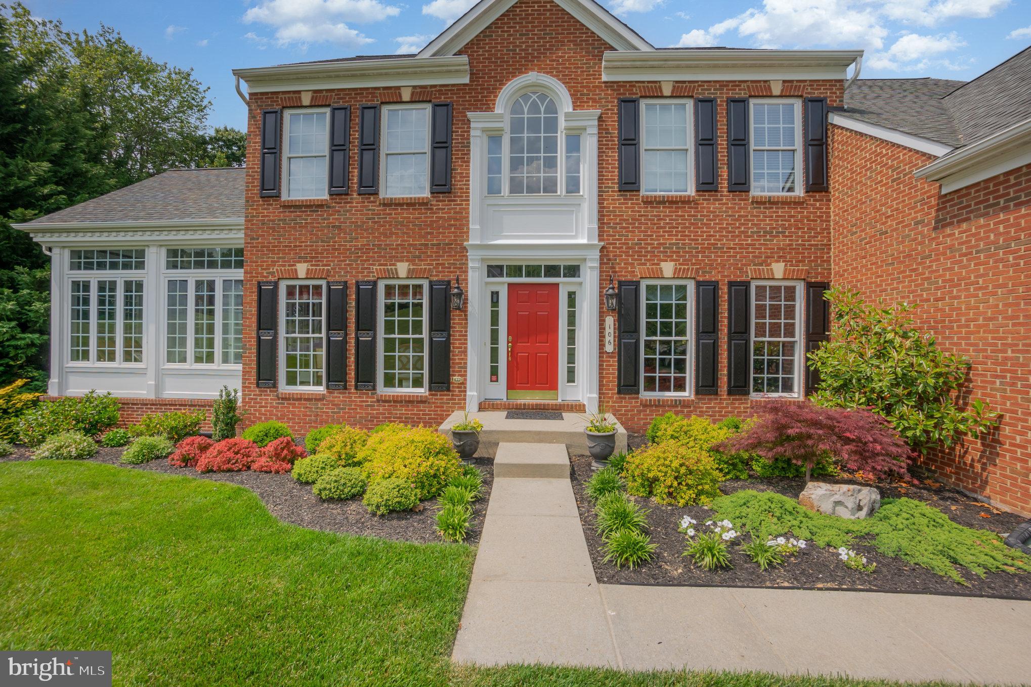 COLVARD MANOR - Residential