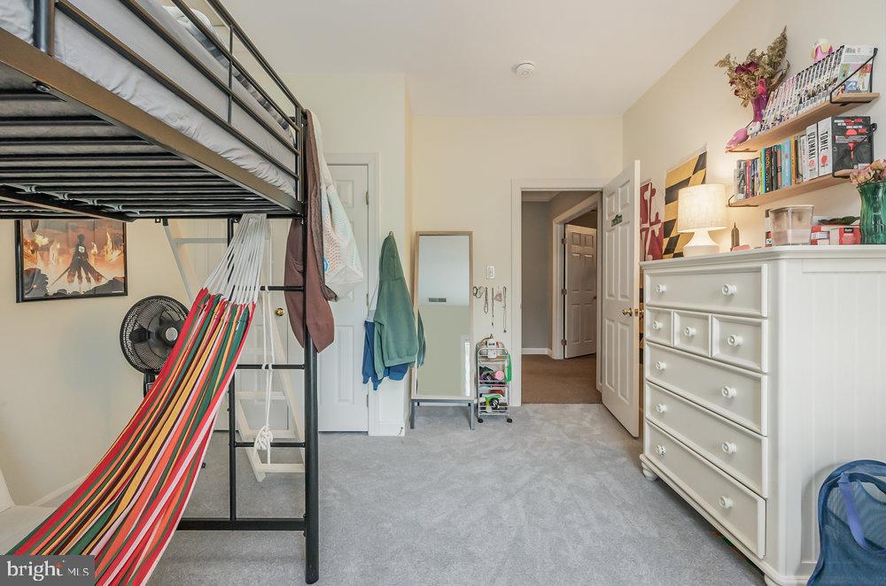 COLVARD MANOR - Residential