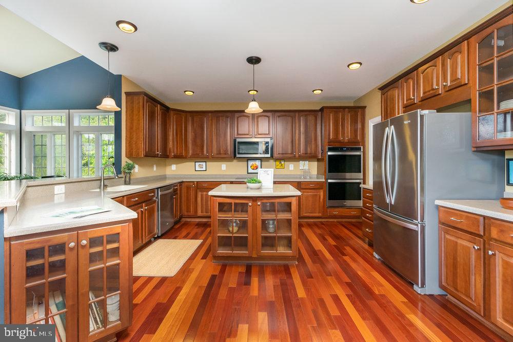 COLVARD MANOR - Residential