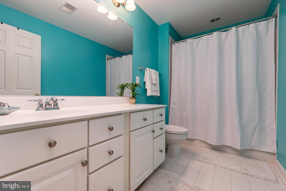 COLVARD MANOR - Residential