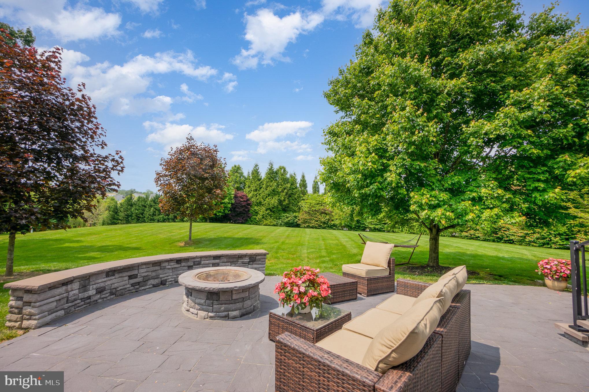 COLVARD MANOR - Residential