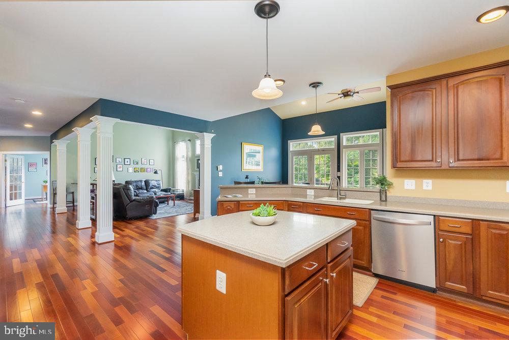 COLVARD MANOR - Residential