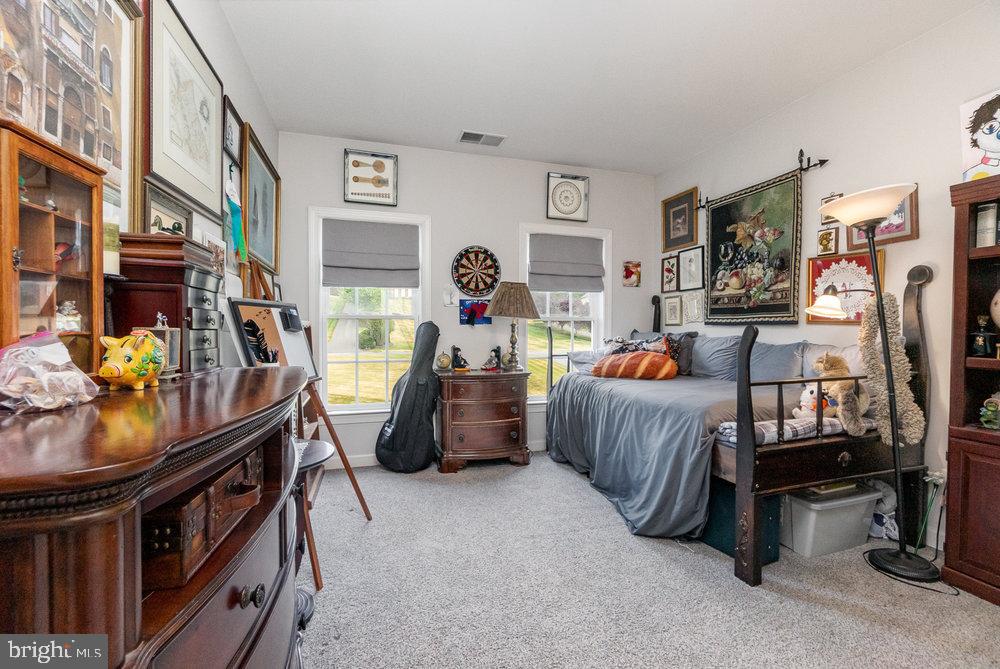 COLVARD MANOR - Residential