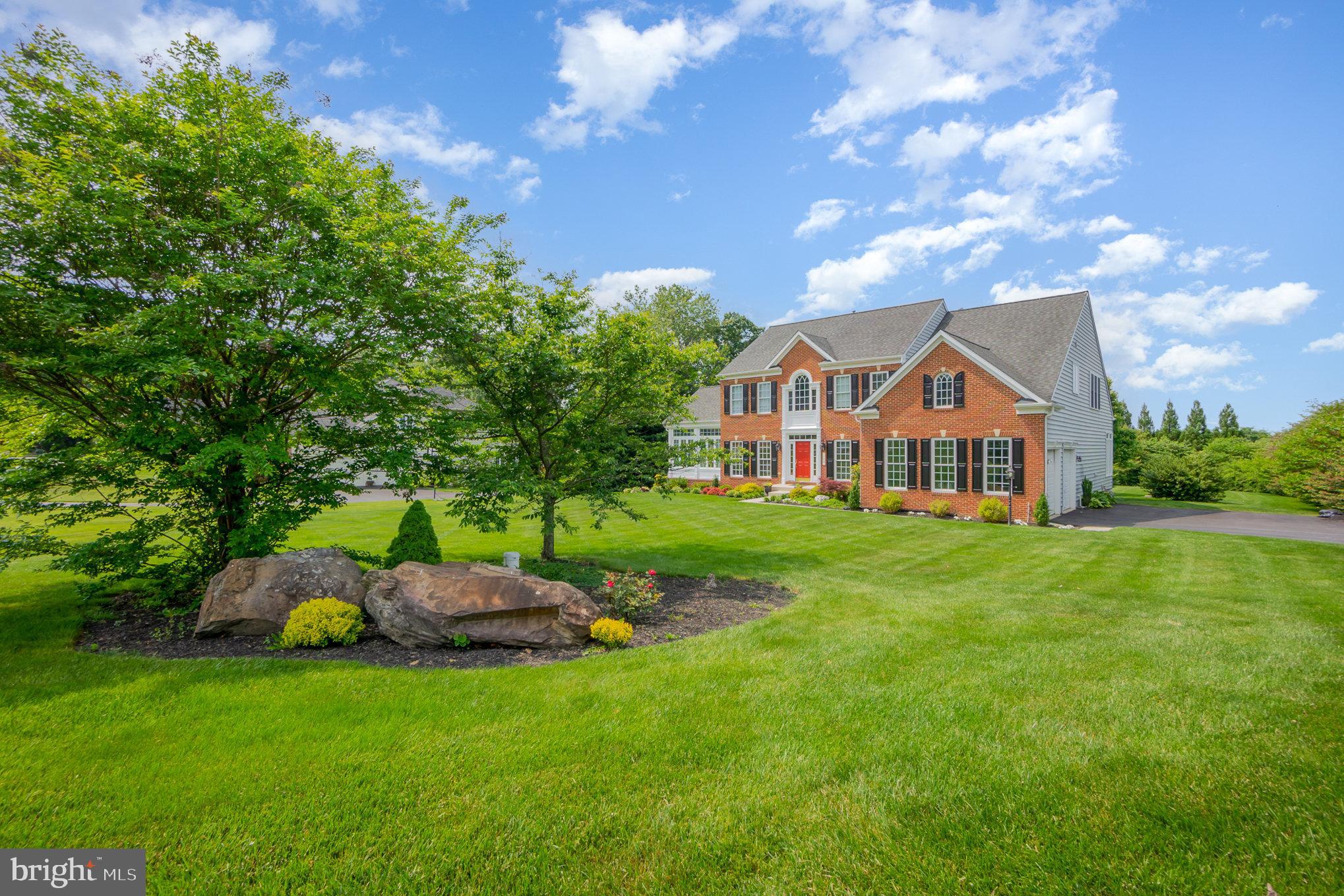 COLVARD MANOR - Residential