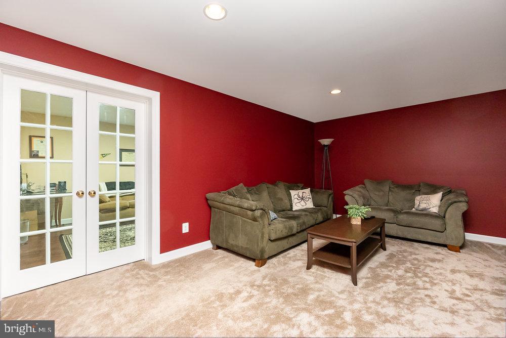 COLVARD MANOR - Residential