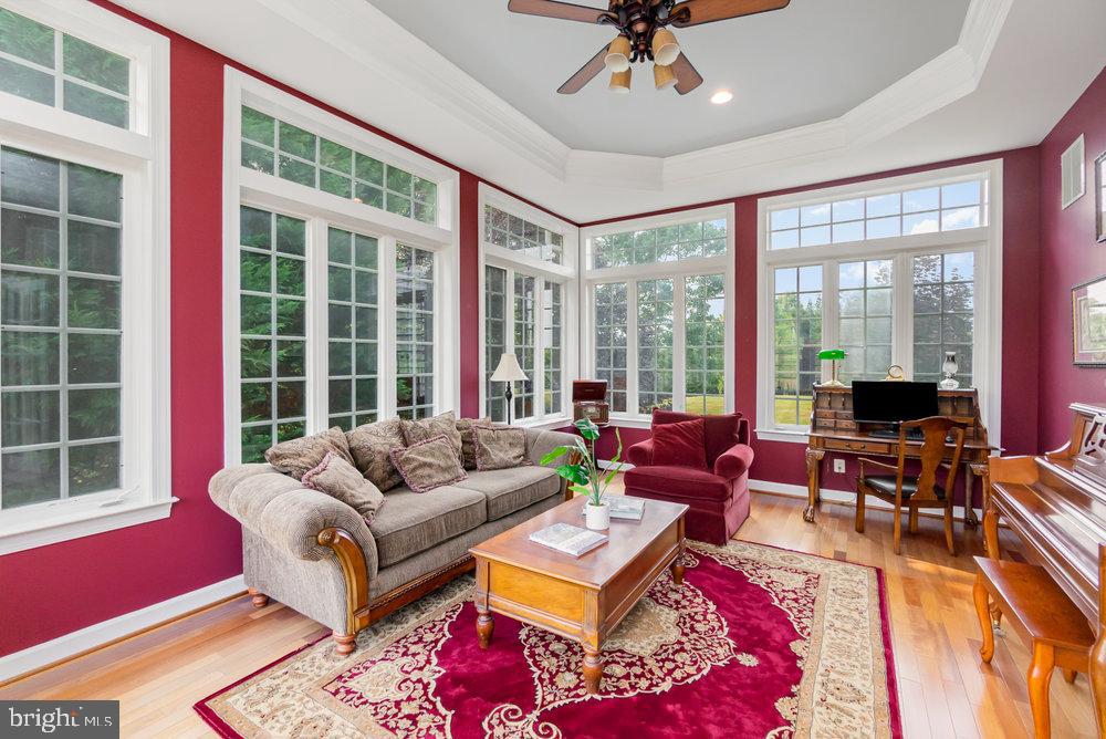 COLVARD MANOR - Residential