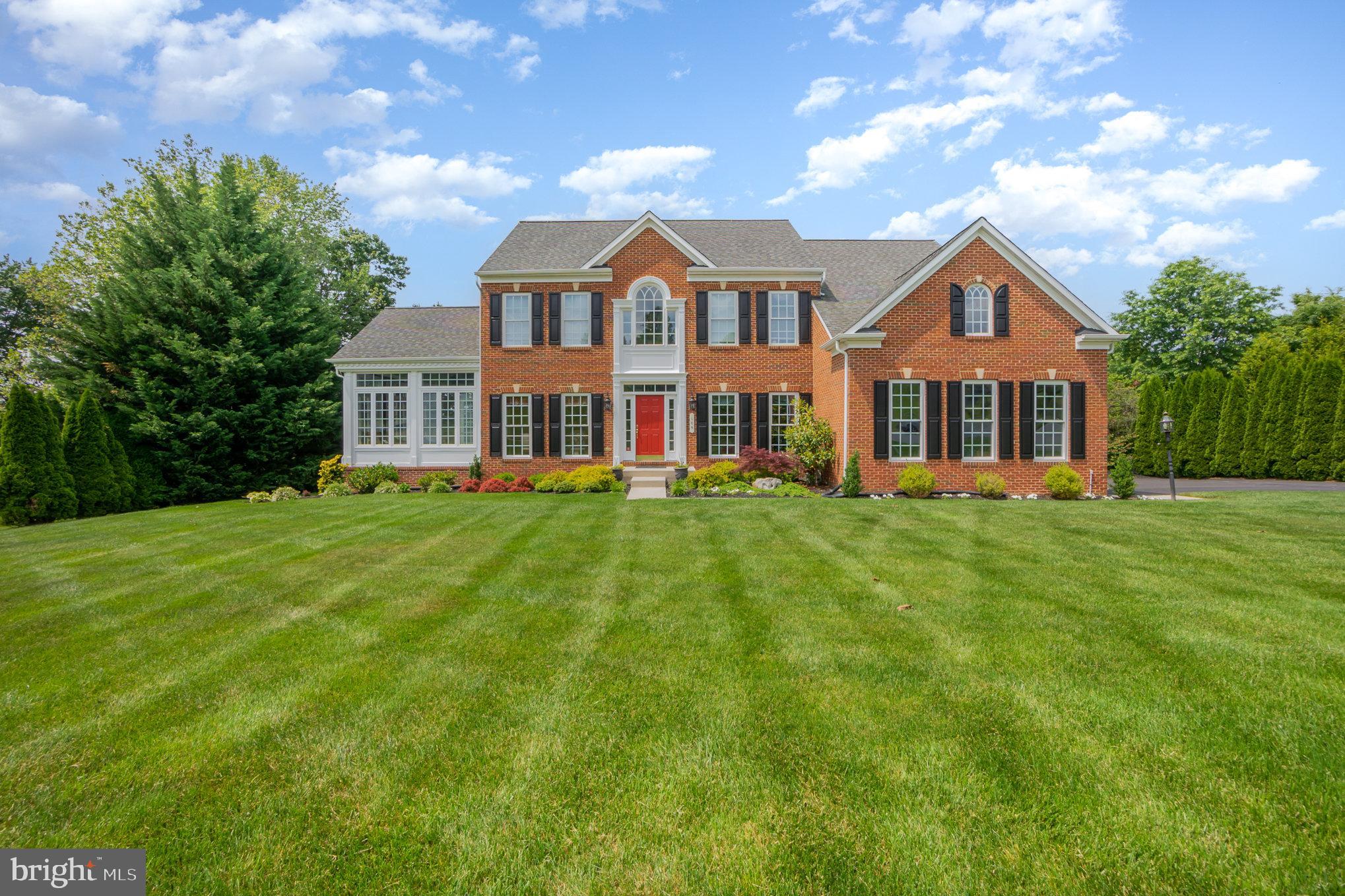 COLVARD MANOR - Residential