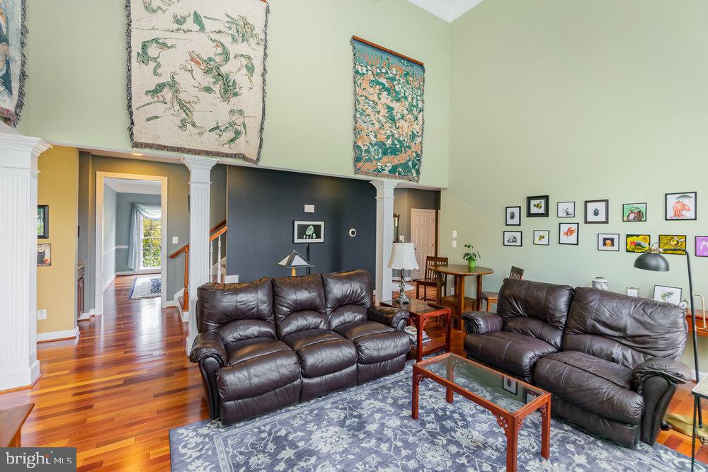 COLVARD MANOR - Residential