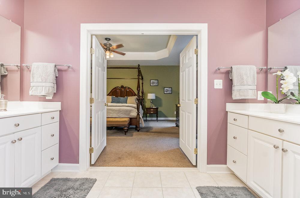 COLVARD MANOR - Residential