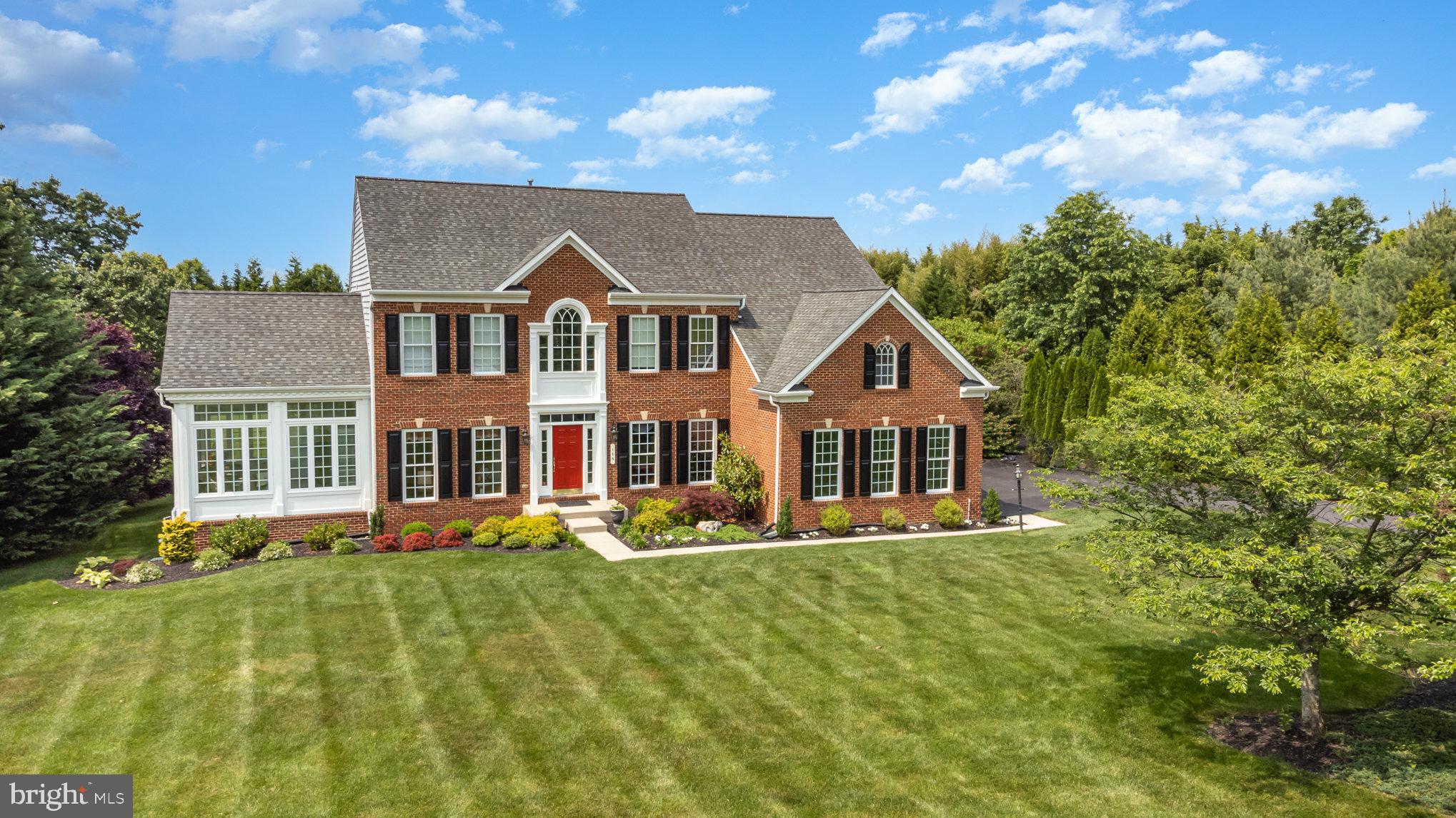 COLVARD MANOR - Residential