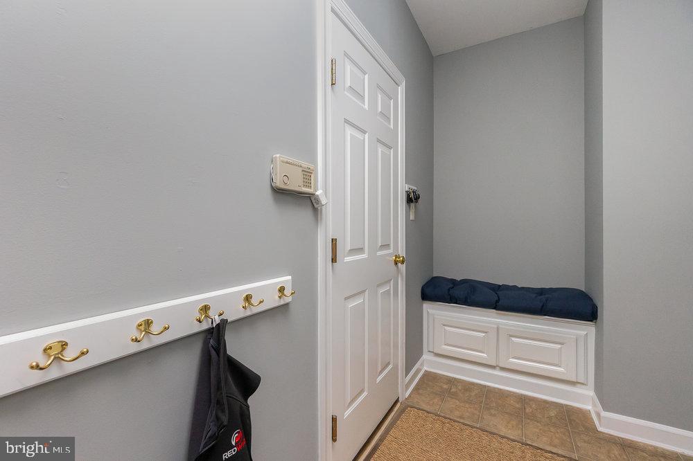 COLVARD MANOR - Residential