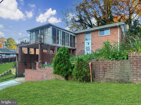 Homes For Sale - 3323 Nash Place<br/> WASHINGTON, DC 20020
