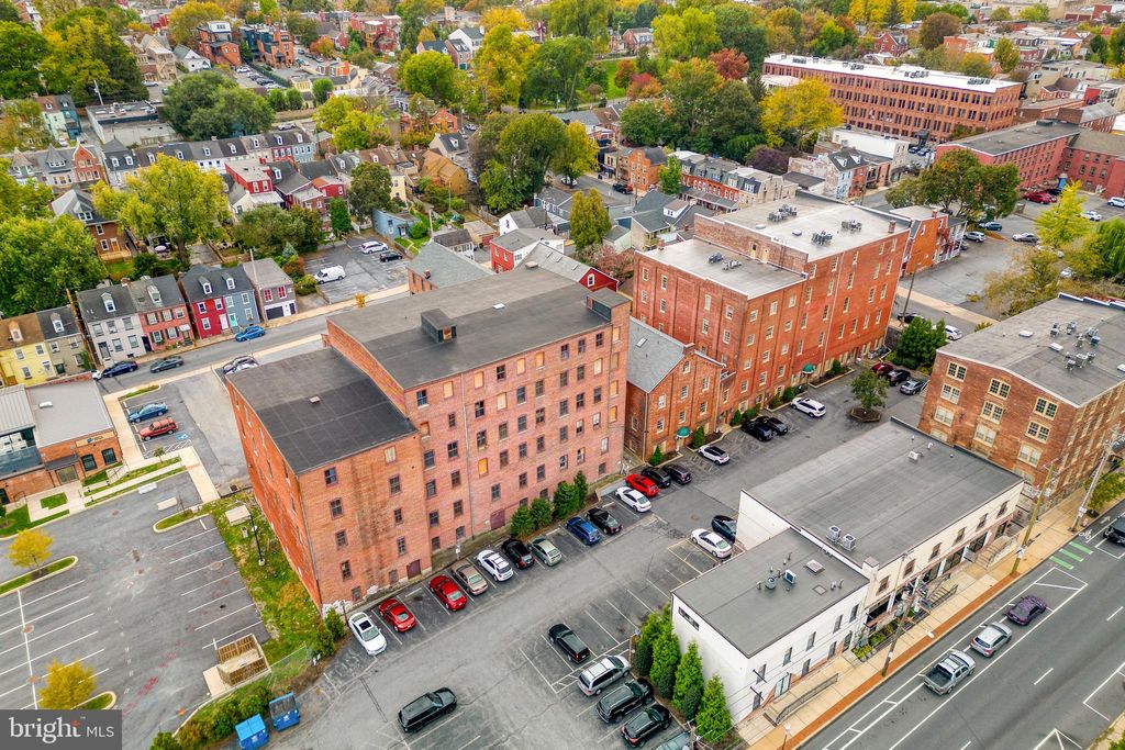 Photo of 231 N Shippen Street #134, Lancaster, PA 17602 (MLS # PALA2042586)