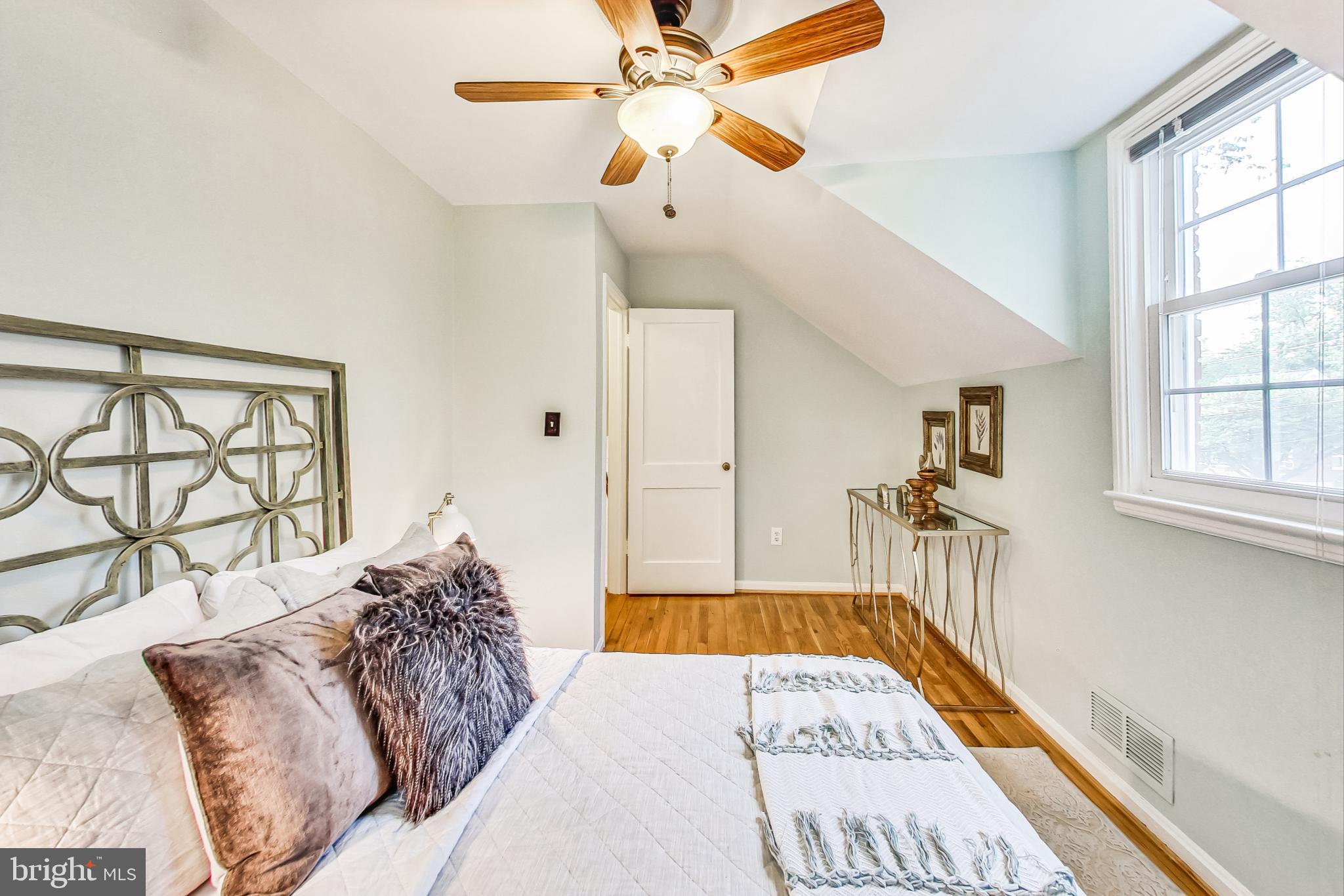 ROSEWOOD - Residential