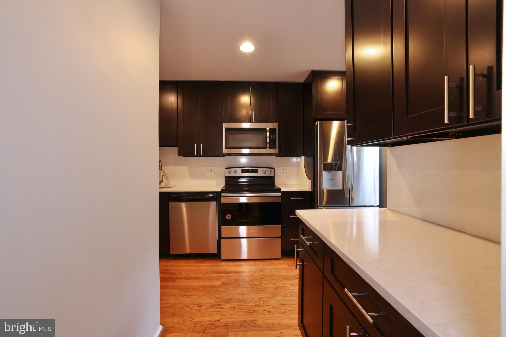 935 S ROLFE STREET 2