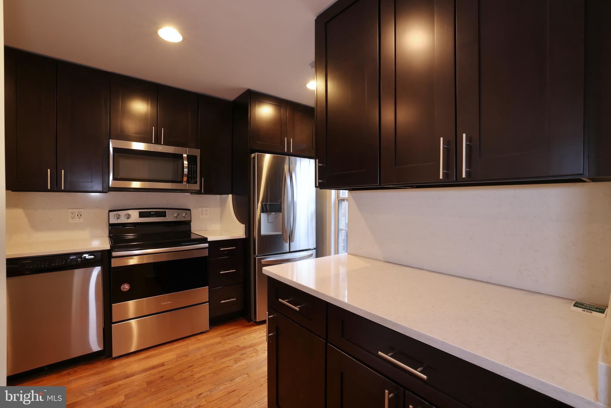 935 S ROLFE STREET 2