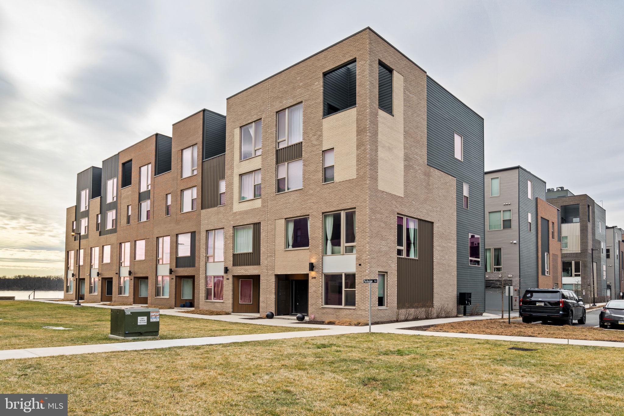 NORTHBANK - Residential