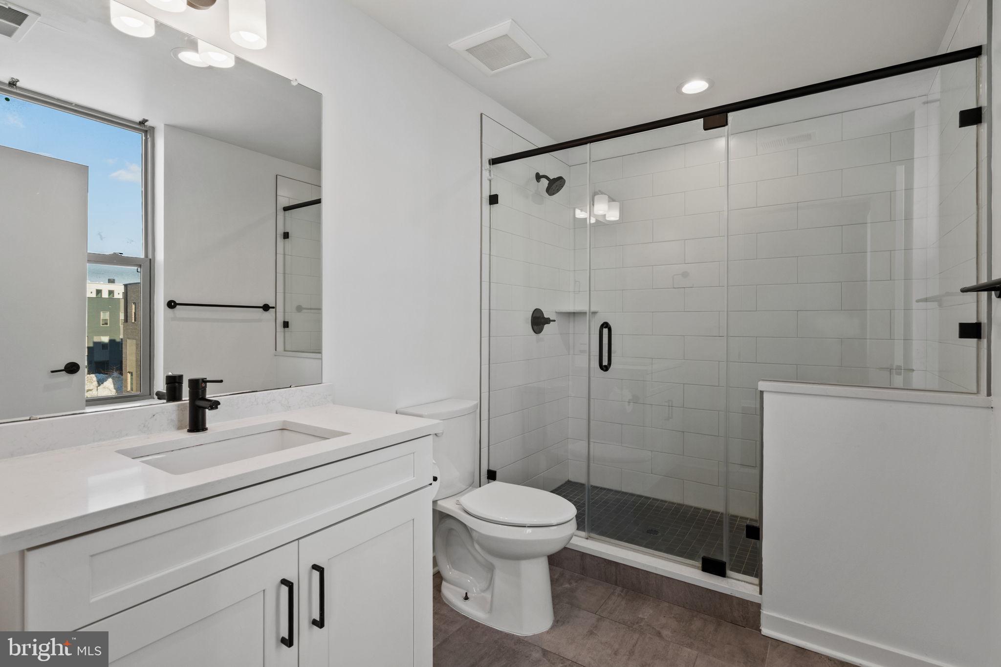 NORTHBANK - Residential