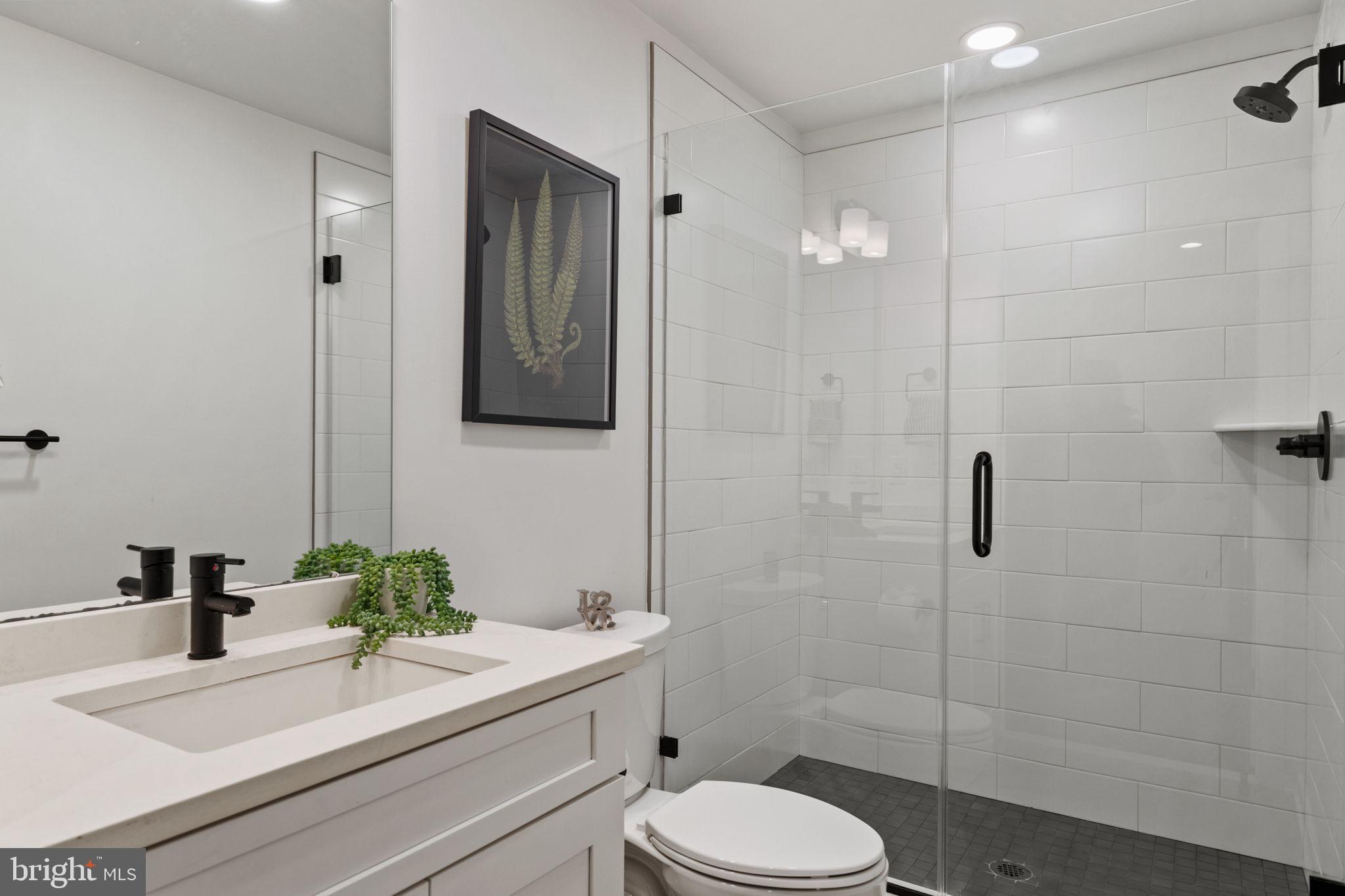 NORTHBANK - Residential