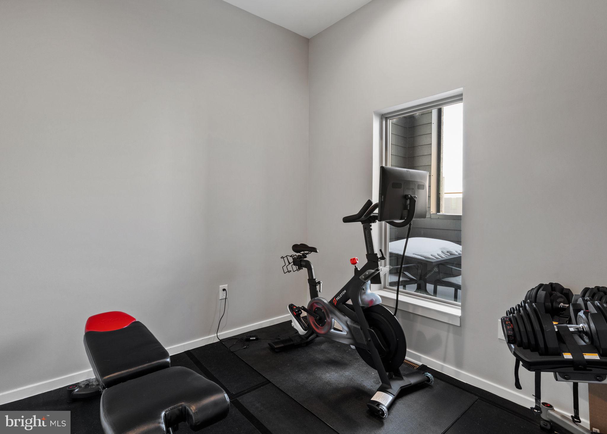 NORTHBANK - Residential