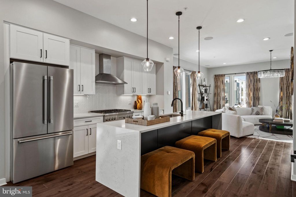 Photo of 3200 Parkview Walk, PHILADELPHIA, PA 19125 (MLS # PAPH2572386)