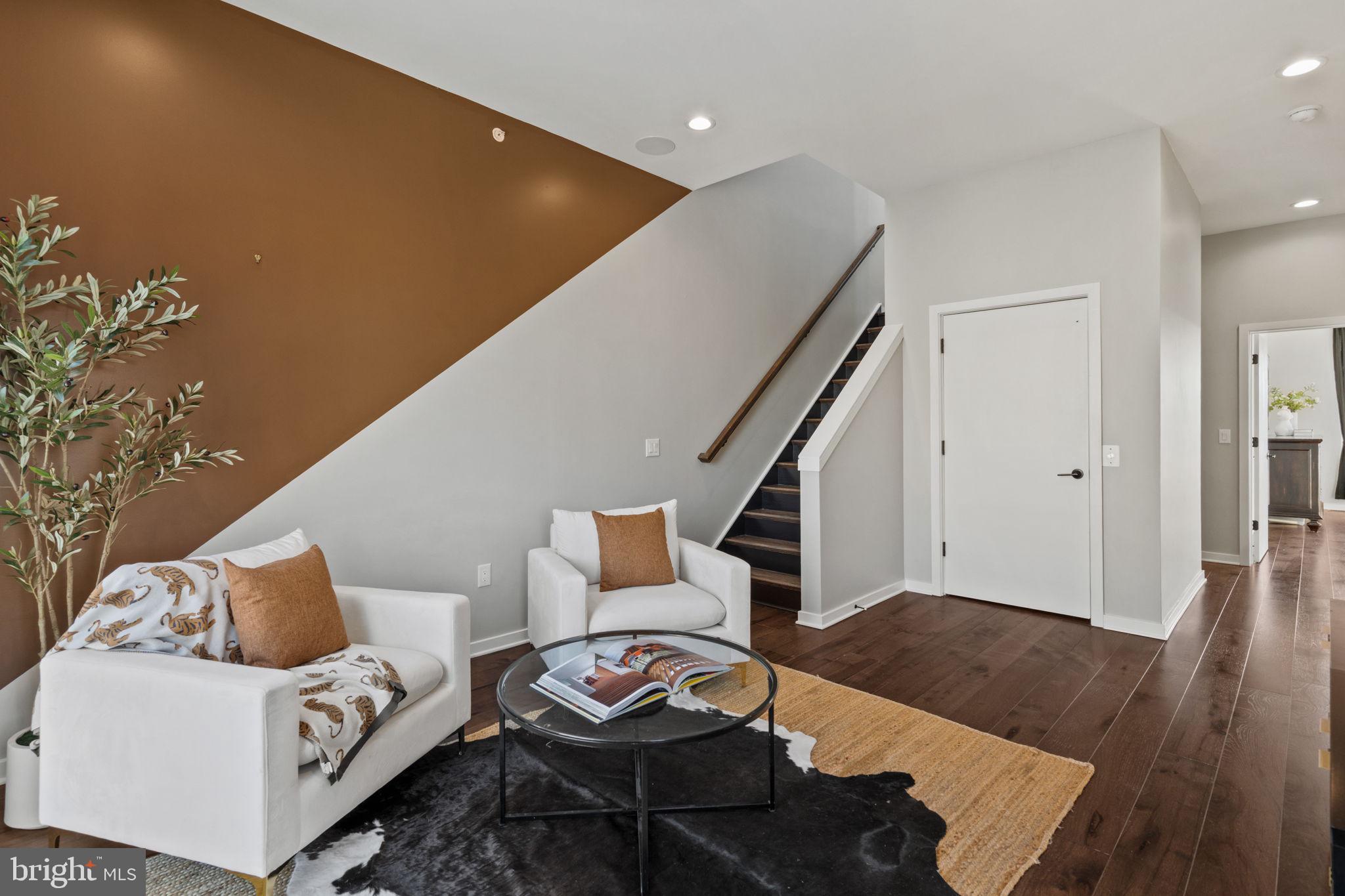 NORTHBANK - Residential