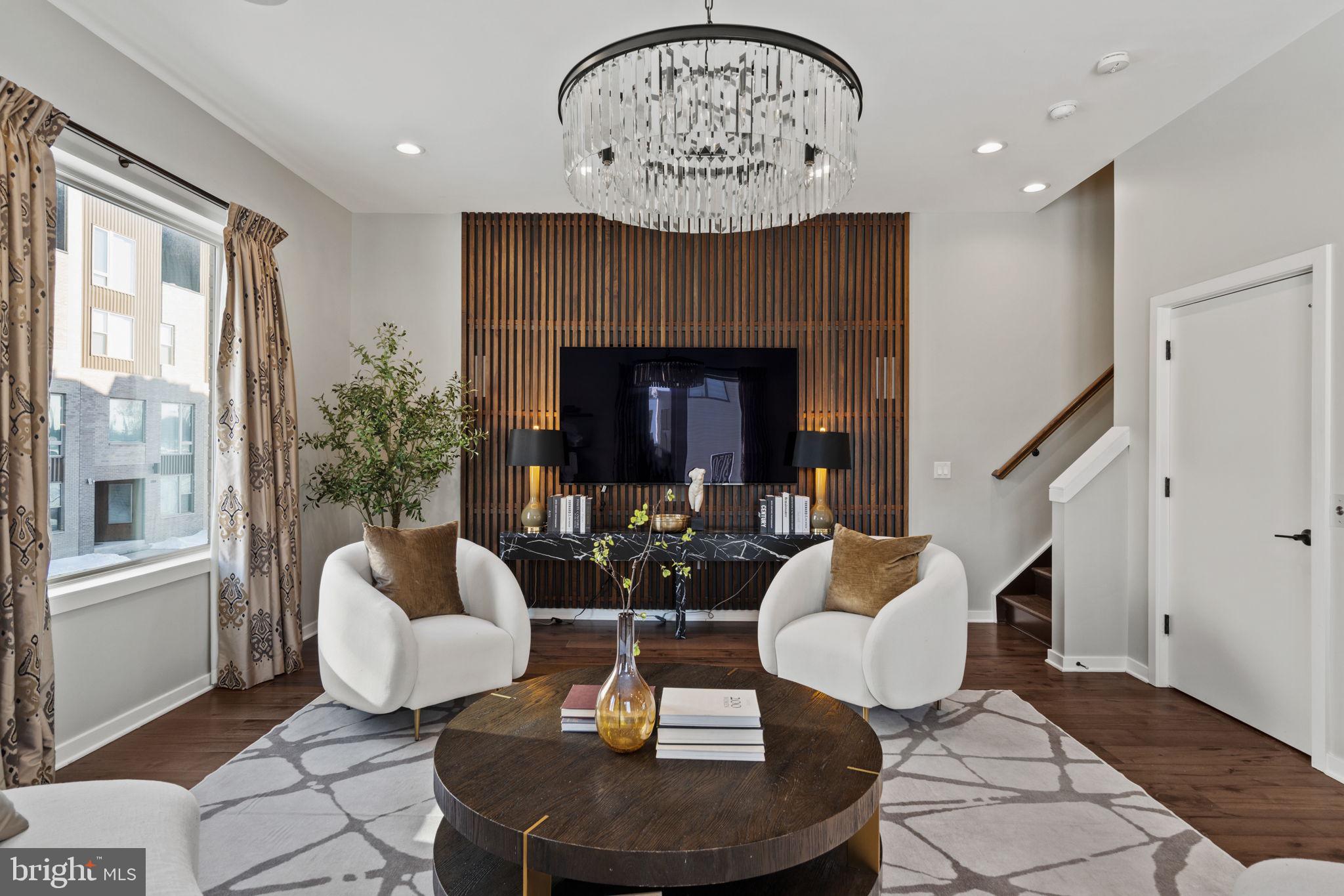 NORTHBANK - Residential