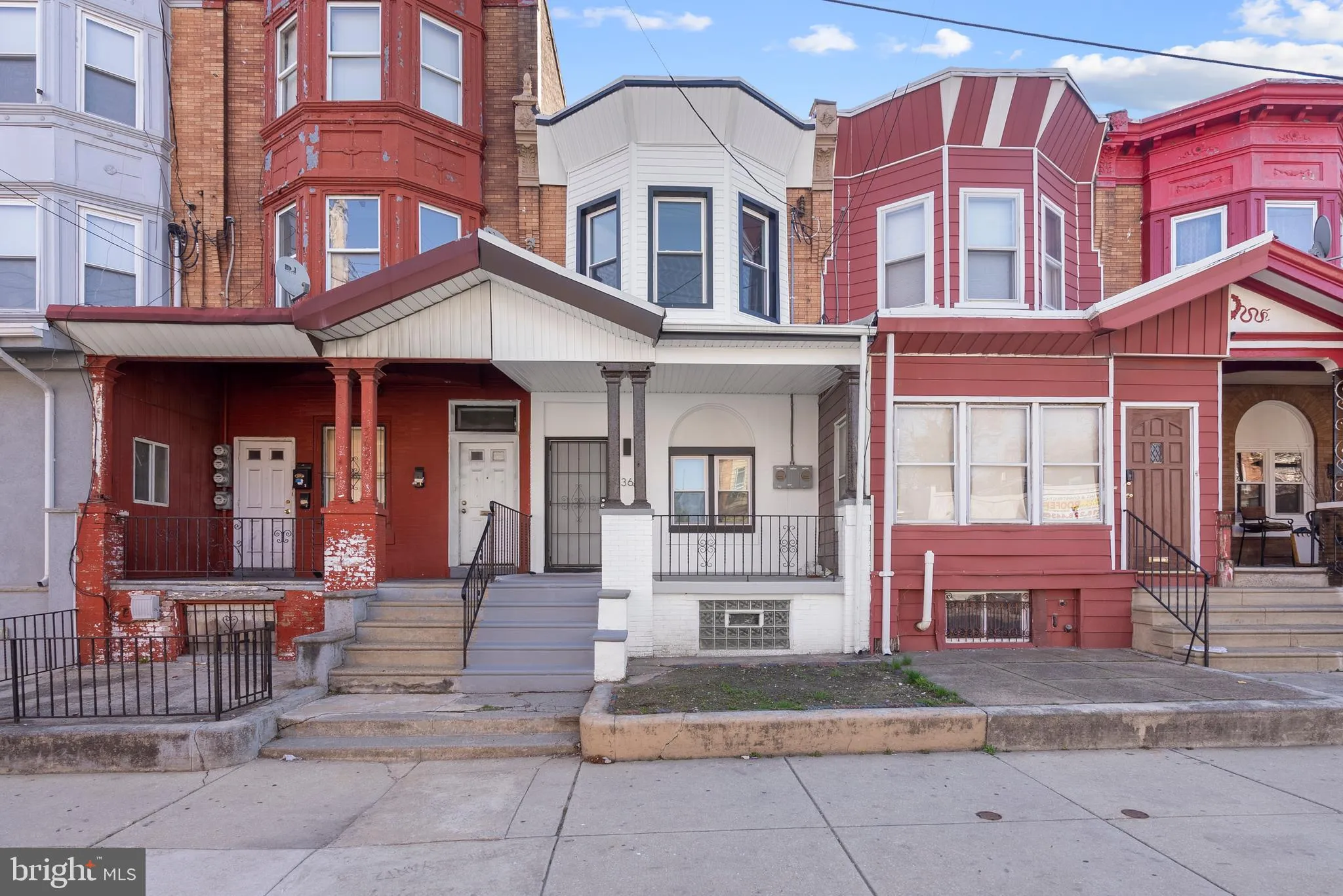 Philadelphia, Pennsylvania 19140, United States, 2 Bedrooms Bedrooms, ,1 BathroomBathrooms,Residential,Active,98467
