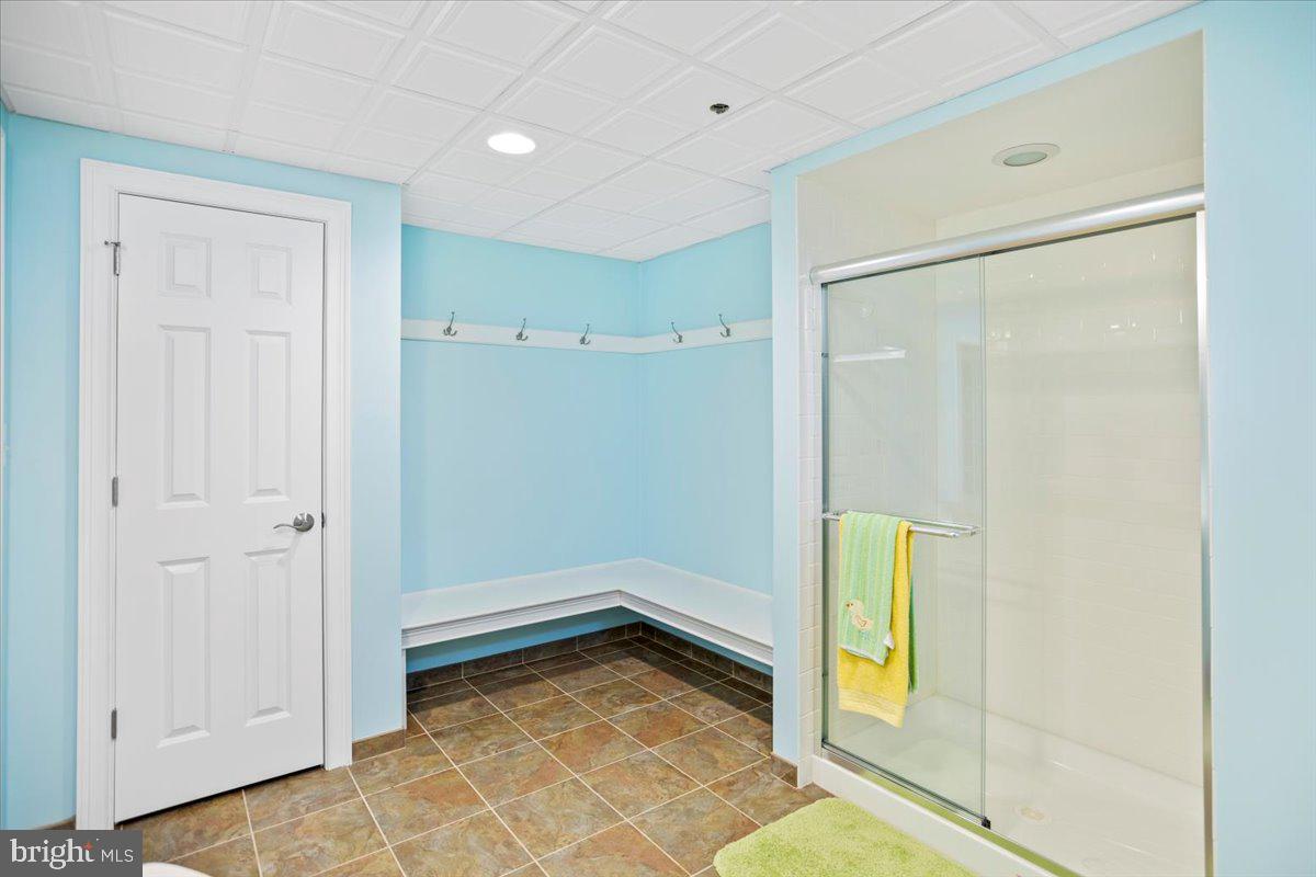 CHAPMANS CORNER - Residential