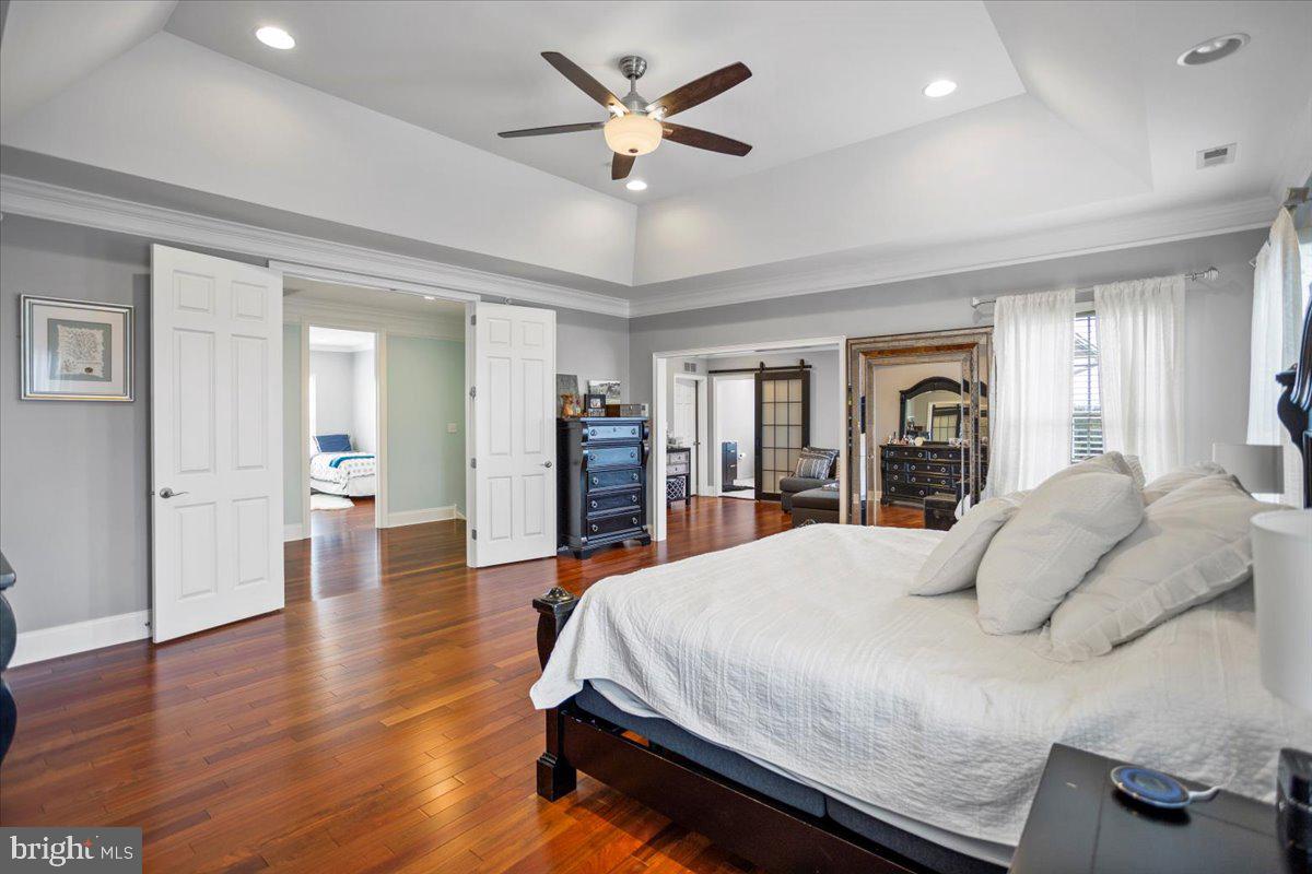 CHAPMANS CORNER - Residential