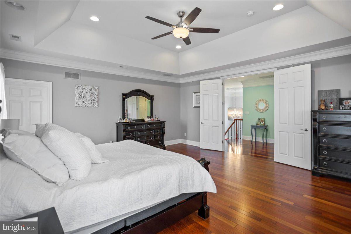 CHAPMANS CORNER - Residential